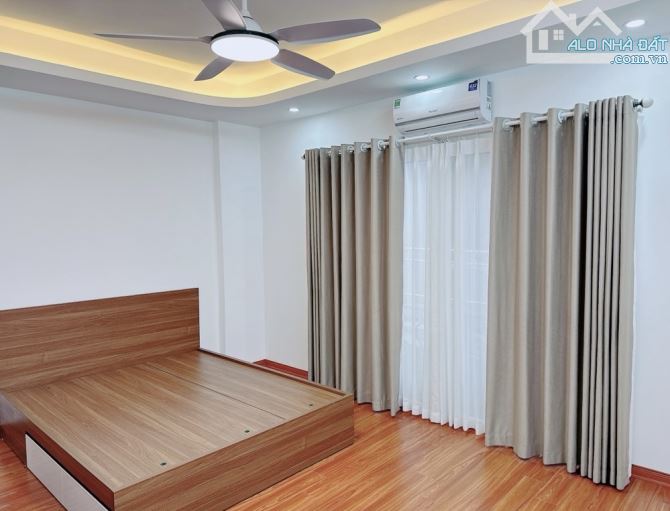 Hơn 6 tỷ, nhà đẹp PHÚ DIỄN, 35M2, gần ô tô,  full nội thất. Không lỗi phòng thuỷ - 2