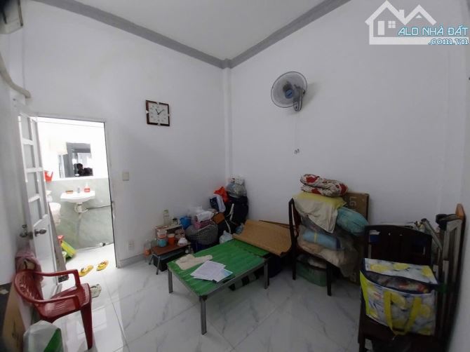 Bán nhà 21m² 2 Tầng-Q12 Nguyễn Ảnh Thủ gần Chợ Cầu- Hẻm xe tải thông nhau, Giá chỉ 3.65 tỷ - 2