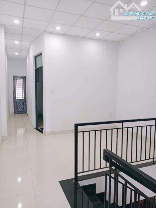 📌📌📌Làm việc trực tiếp!!! Bán nhà 2 tầng kiên cố kiệt o to Tôn Đản 🍀 - 2