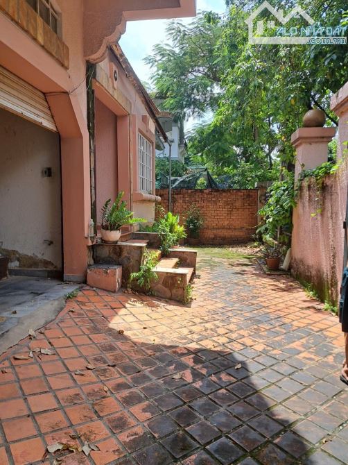 Đường Nguyễn Oanh gò vấp 213m2 2 tầng giá chỉ nhỉnh 22 tỷ - 2