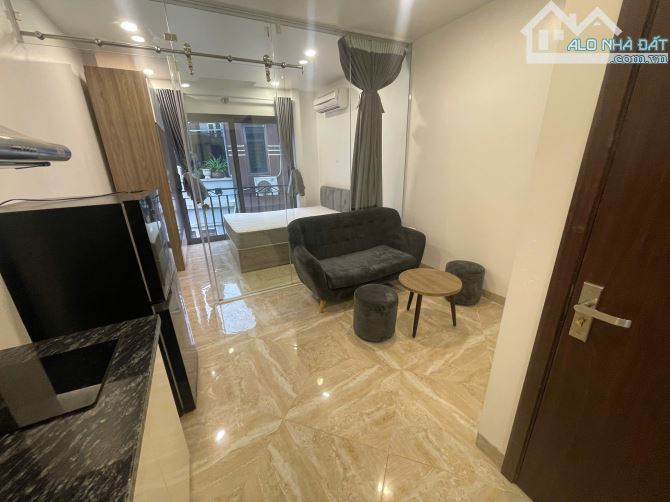 Cho Thuê CCMN 67 Đường Văn Cao Ba Đình 30-50m2 1N1K 2N1K Ban Công Thang Máy Full Nội Thất - 2