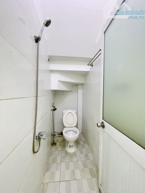 Bán nhà 33m² 2 Tầng,Q12 Đông Hưng Thuận gần Song Hành,giá chỉ 3.179 tỷ. - 2