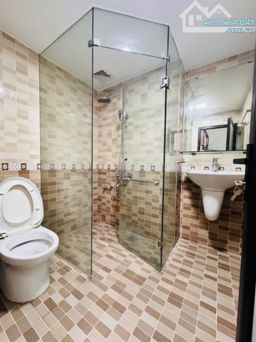 Nhà đẹp dân xây - Kim Mã, Ba Đình - 42m * 5 tầng - Nhỉnh 8 tỷ - 2