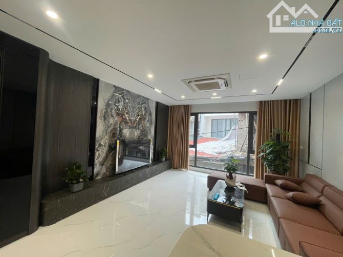 Bán nhà phân lô Ngô Gia Tự Long Biên 100m² thang máy sịn, kinh doanh, vỉa hè 10m. - 2