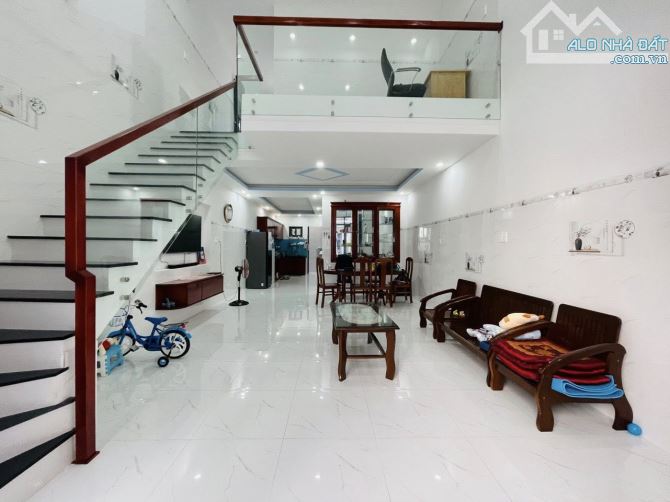 BÁN NHÀ TRUNG TÂM PHƯỜNG 8 ĐƯỜNG BÌNH GIÃ HẺM Ô TÔ [ 5.15 x 21 ] 112m2 GIÁ CHỈ 6t - 2