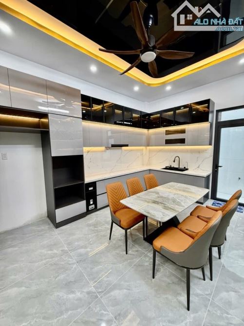 🌈🌈NHÀ PHỐ HIỆN ĐẠI 3 TẦNG 2025 - HẺM 1716 HTP - TẶNG FULL NỘI THẤT CAO CẤP - GIÁ 5 TỶ 75 - 2