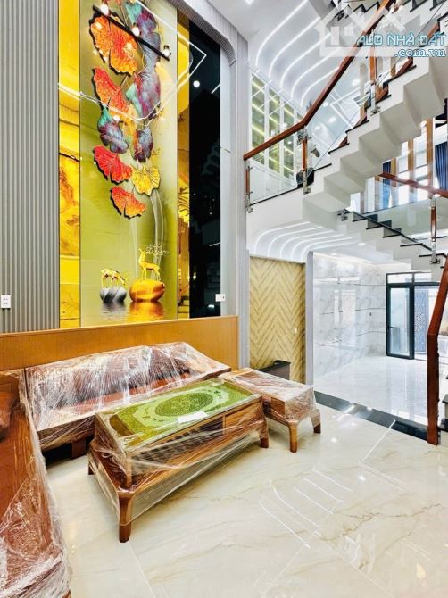 🏡 NHÀ CẦN BÁN DIỆN TÍCH RỘNG, GIÁ RẺ CHỈ NHỈNH 6 TỶ - SỔ ĐẸP HOÀN CÔNG ĐỦ! 📍 Mã căn: NTK - 2