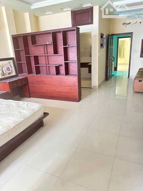 Bán nhà Nguyễn Thái Bình, Tân Bình, 85m2, 5 tầng, 11 phòng ngủ, đang cho thuê 50tr/tháng - 2