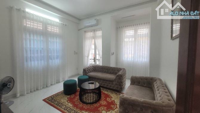 NHÀ BÁN GẤP CĂN GÓC RẤT ĐẸP 4 TẦNG XE TẢI - NGANG 5 NỞ HẬU TÀI LỘC BÀU CÁT SẦM UẤT NHỈNH 8 - 2