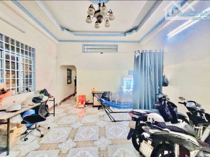 Nhà C4 2PN Linh Xuân, 88m² ngang 6m, xe hơi đậu sân, giá chỉ 4.5 tỷ - 2