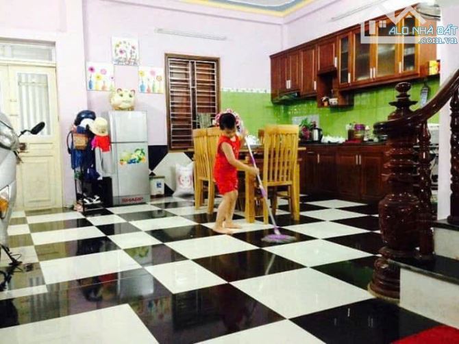 Cho thuê nhà nguyên căn tại ngõ 364 Giải Phóng, Thịnh Liệt Hoàng Mai. DT 60m x 2 tầng, - 2