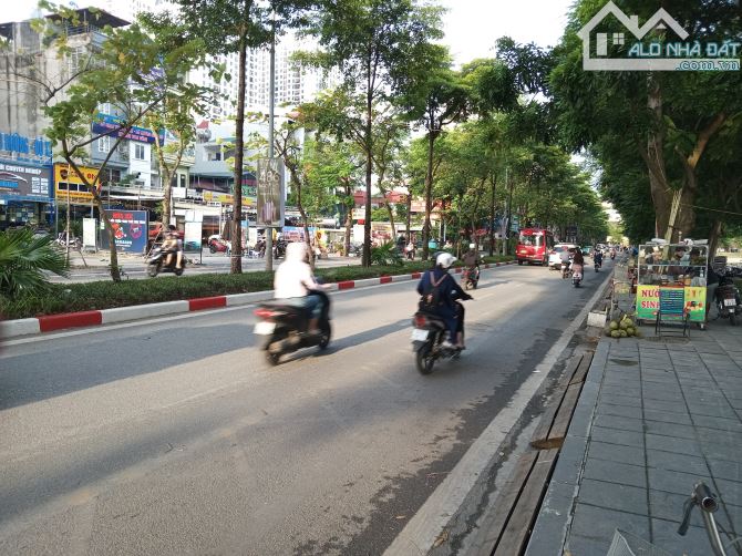 Đất Nguyễn Hữu Thọ - 3 mặt 4 ô tô tránh, hợp xây mọi loại hình, 433m2, chỉ 330 triệụ/m2 - 3