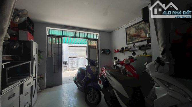 Bán nhà cấp 4 hẻm ô tô đoạn gần Thích Quãng Đức vs đường 28 - 3