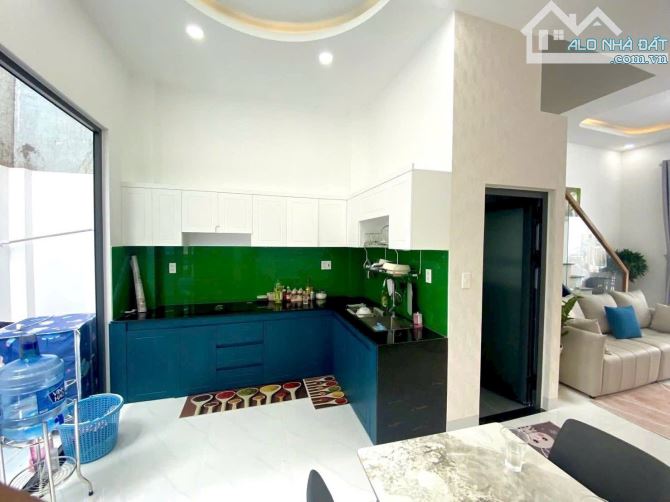 Căn nhà 1tr2l ở hẻm 47 trường lưu, TP thủ đức giá chỉ 5ty2 - 3