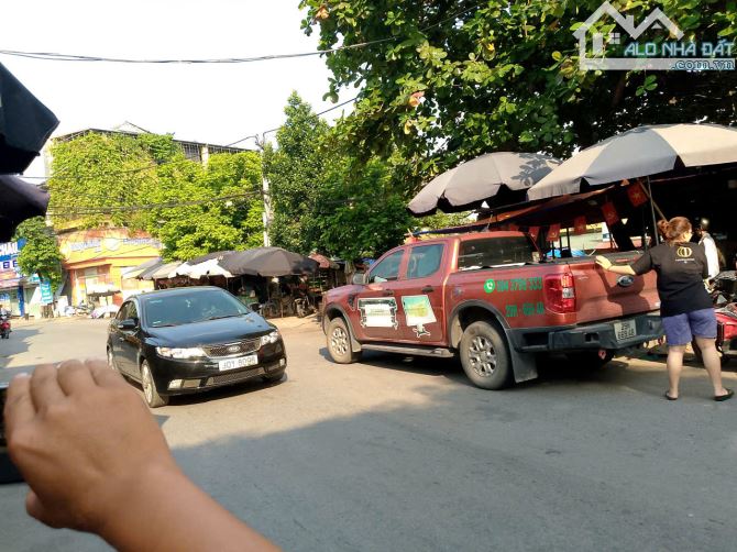 TRUNG TÂM TRÂU QUỲ - TRỤC KINH DOANH VÀNG – Ô TÔ TRÁNH – VỈA HÈ NGON - 3