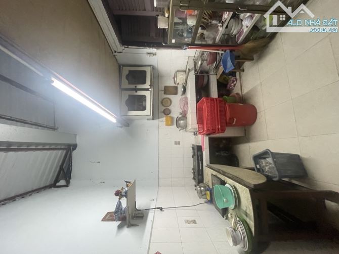 Bán gấp nhà cấp 4 tiện xây mới Lưu Hữu Phước, xe hơi đỗ cửa, 118m2, ngang 5.6m, SHR. - 3