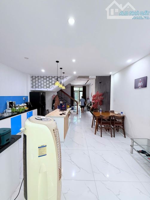 🌟 CHỈ 8,3 TỶ – NHÀ 3 TẦNG MỚI ĐẸP, ĐƯỜNG 7M5 GẦN CẦU HÒA XUÂN 🌟 - 3