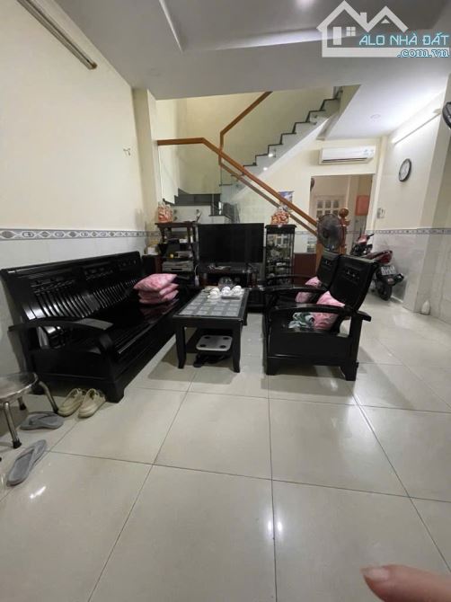 SÁT PHAN XÍCH LONG - 4 TẦNG BTCT- 3 PHÒNG NGỦ | 45m2(4.5x10) 7.15T TL   4.5mx10m vuông vứ - 3