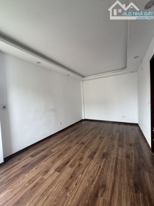NHÀ MỚI KOONG, NGÕ Ô TÔ, NGUY TRUNG TÂM NGỌC HỒI - 3