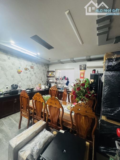 MẶT TIỀN KINH DOANH ĐỈNH ĐƯỜNG 20M NGAY TRẦN HƯNG ĐẠO & LUỸ BÁN BÍCH - THIẾT KẾ HIỆN ĐẠI - 3