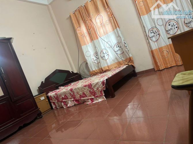 Cho thuê nhà nguyên căn Xã Đàn Ô Chợ 50m2 x 3 tầng, 3 ngủ, 3 wc. 13 triệu chốt. - 3