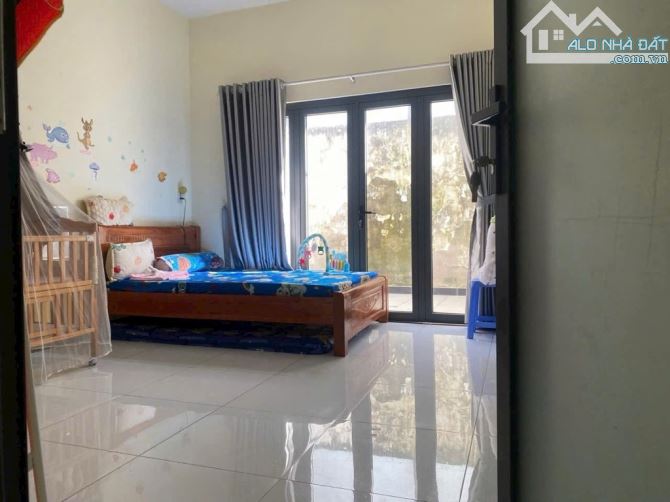 TRƯỜNG CHINH - GẦN NHÀ THỜ LẠC QUANG - 4x27m - 3 TẦNG - HẺM 4m THÔNG - 3