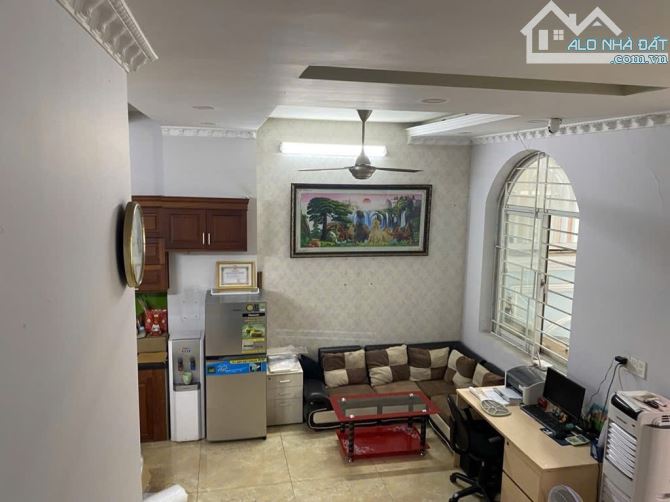 NGỘP BANK Nhà 2 tầng đường THẠNH XUÂN 40, phường THẠNH XUÂN, Q12,Dt 120 m²(7x17).Hẻm 8m - 3