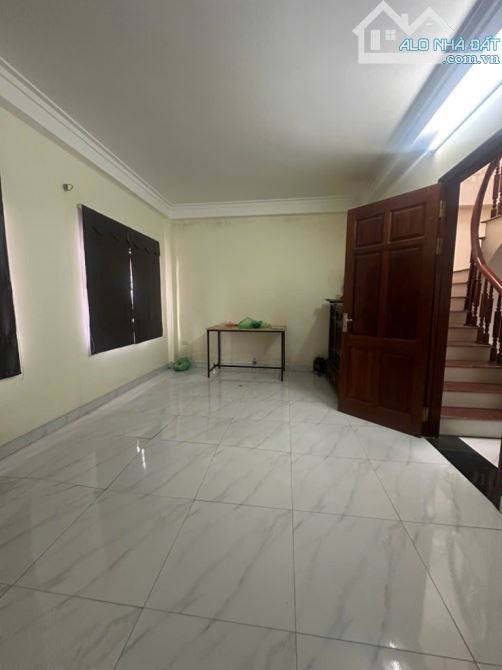 NGÕ THÔNG 2 ĐẦU - Ô TÔ VÀO NHÀ - 6 TẦNG THOÁNG MÁT - CĂN GÓC MẶT TIỀN QUYỀN LỰC. - 3