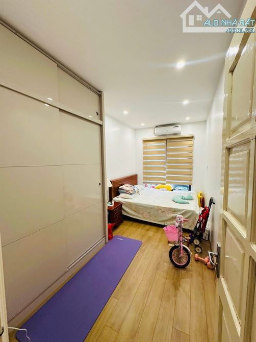 Bán nhà đẹp Tân Mai ngõ ô tô tránh, vỉa hè kinh doanh 22m2 - 4 tầng, giá 6.4 tỷ - 3