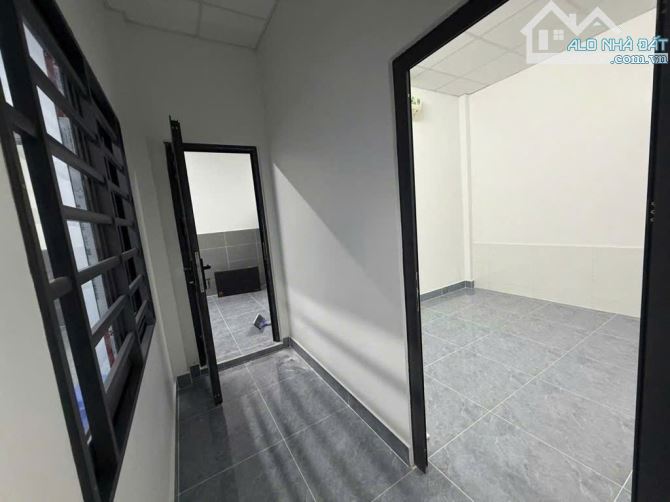 NHÀ ĐẸP PHƯỜNG PHƯỚC LONG B, QUẬN 9. DT: 70.2M2. GIÁ 7TỶ - 3