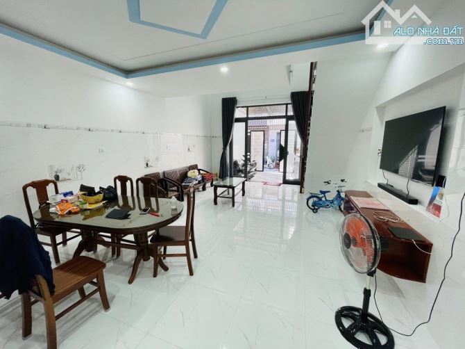 BÁN NHÀ TRUNG TÂM PHƯỜNG 8 ĐƯỜNG BÌNH GIÃ HẺM Ô TÔ [ 5.15 x 21 ] 112m2 GIÁ CHỈ 6t - 3