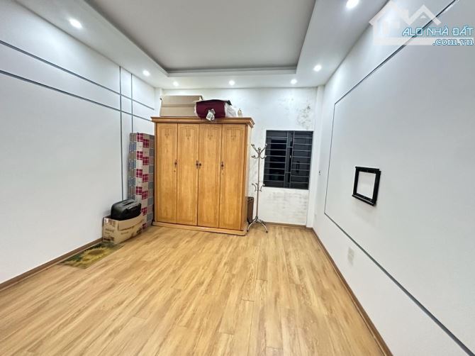 12.9 TỶ - NHÀ 5 TẦNG MẶT NGÕ - PHỐ VŨ TÔNG PHAN - ÔTÔ - KINH DOANH - 3
