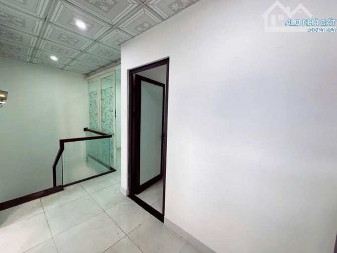 NHÀ 2 TẦNG TT HẢI CHÂU – NGANG 6M – CẠNH NGUYỄN VĂN LINH & CẦU RỒNG - CHỈ NHỈNH 4 TỶ - 3