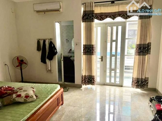 NHÀ 3 TẦNG- Ô TÔ TRƯỚC CỬA - TỐNG PHƯỚC PHỔ- HOÀ CƯỜNG- GIÁ CHỈ 5,9 TỶ - 3