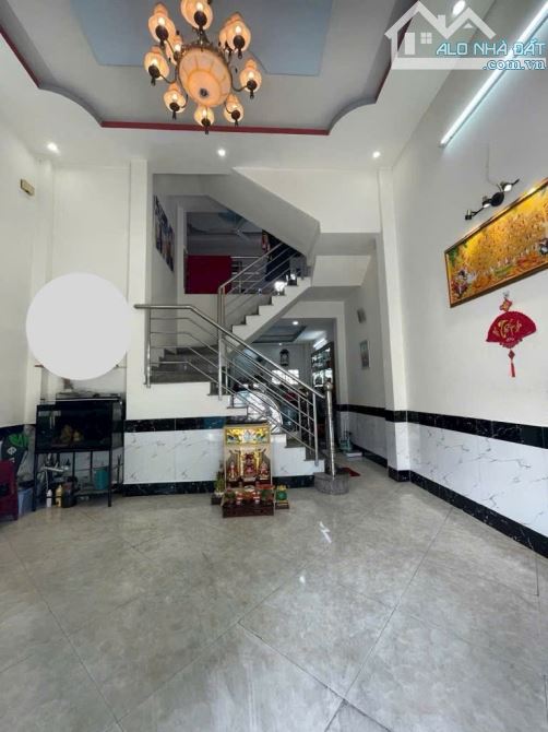 Nhà Rộng, đẹp.Đăc biệt cần bán nhanh. Nguyễn Duy Cung p12 GV. 5×10 - 3