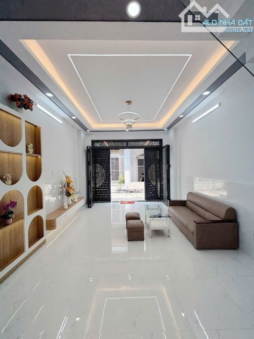 Gần chợ Bình Trị Đông, KDC Tên Lửa trệt+lầu 2PN–2WC Giá Tiểu Học 3,85T - 4