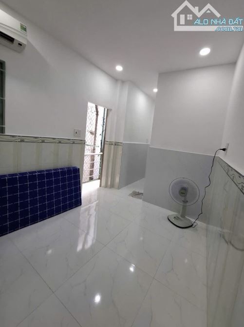 1,85 tỷ, bán nhà 12m2- Âu Cơ, Tân Phú- 2 tầng- dtsd 24m2- Sổ hồng riêng - 4