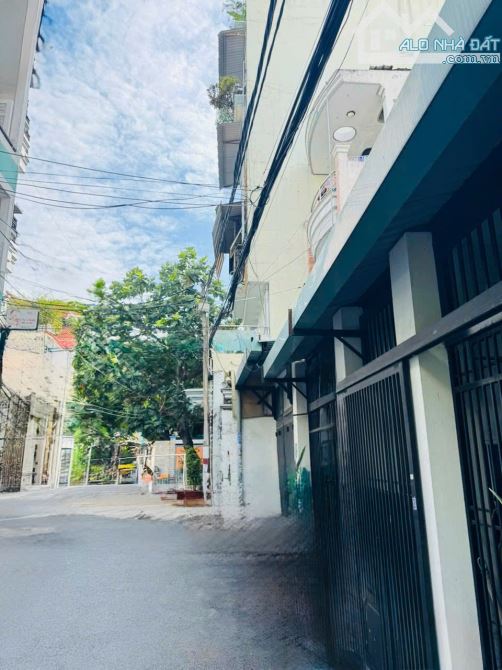 HXH VIP P.13 BÀU BÀNG – 100M² – NỘI THẤT MỚI – GIÁ SỐC 9 TỶ xíu. - 4