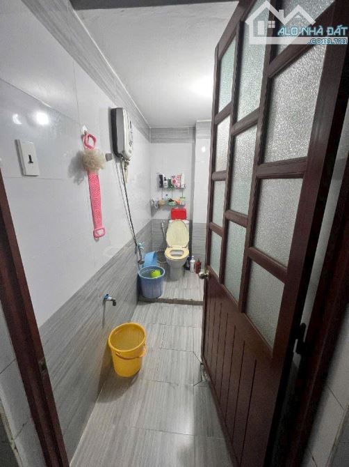 Quận Tân Phú-Nhà đẹp-Hẻm 8M-Giáp Q11-Trịnh Đình Trọng-P.Phú Trung-84m2-4x21-2tầng-3PN - 4