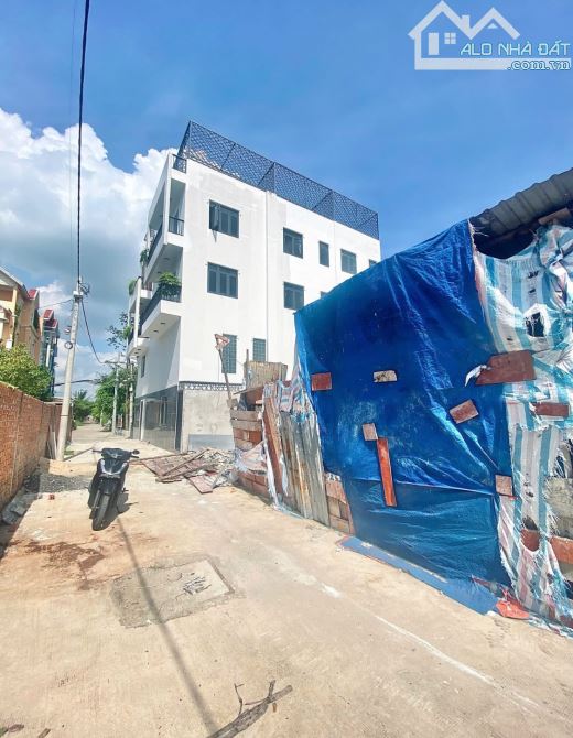 🔥🔥🔥 CHỦ cần thanh khoản gấp ĐẤT TX40 - KHU PHÂN LÔ - 56M2 - NGANG 4M - Hẻm XE TẢI - 4