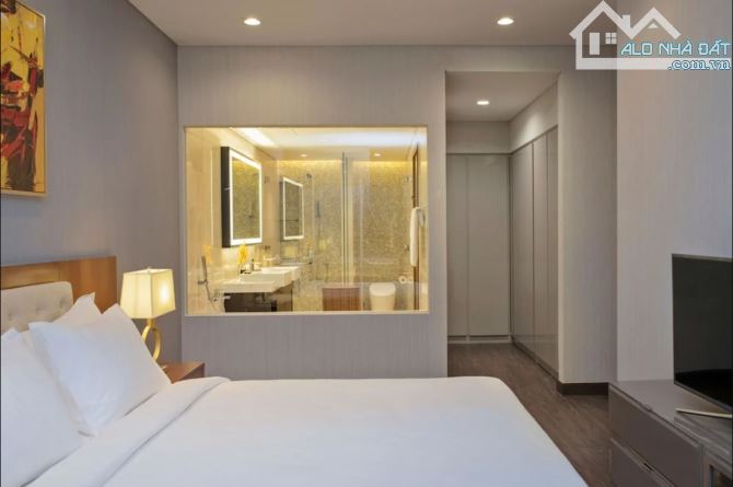 KHÁCH SẠN 95 PHÒNG- MẶT TIỀN BẾN THÀNH- DT: 400M2- NGANG 15M- GIÁ: 2,1 TỶ/TH - 4