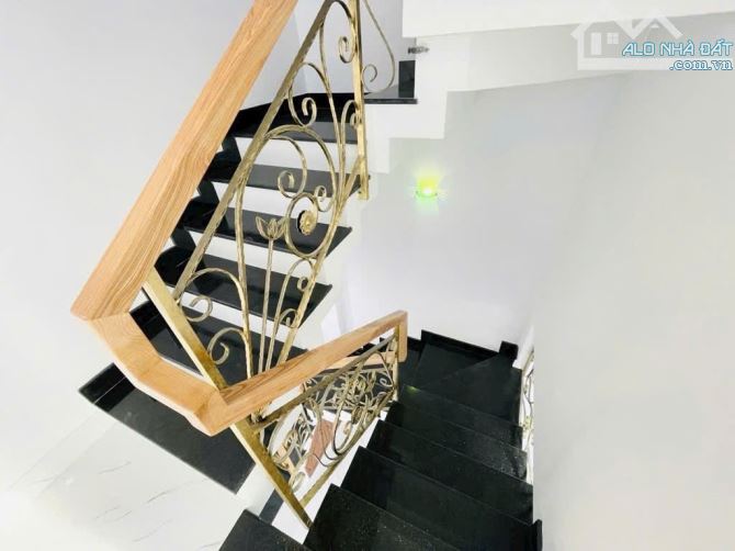 LÔ GÓC, 4 TẦNG, BÔNG SAO PHƯỜNG 5 QUẬN 8, HXH NHÀ MỚI NỘI THẤT ĐẸP. NHỈNH 8 TỶ. - 4