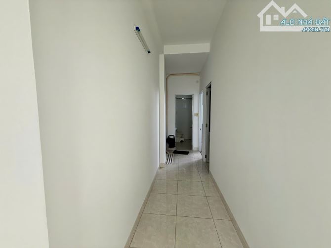 💥 Chủ nhà về Bắc cần bán lại căn nhà 2 tầng gần chợ Ga, Vĩnh Ngọc. Chỉ 3,2 tỷ TL DT 79mv - 4