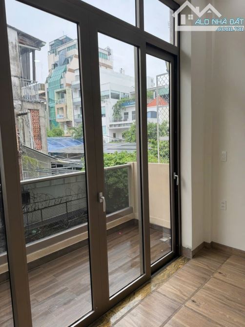 Nhà Mặt Tiền Khu Vip Huyền Quang, Quận 1 – 3 Tầng – Full Nội Thất Cao Cấp – Giá 18.5 Tỷ Tl - 4