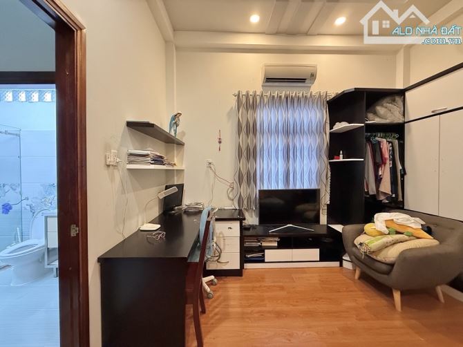 Nhà mt xe hơi, khu An Dương Vương, quận 8, giáp p10.quận 6, 4.8x14m, 4 tầng chỉ 10 tỷ - 4