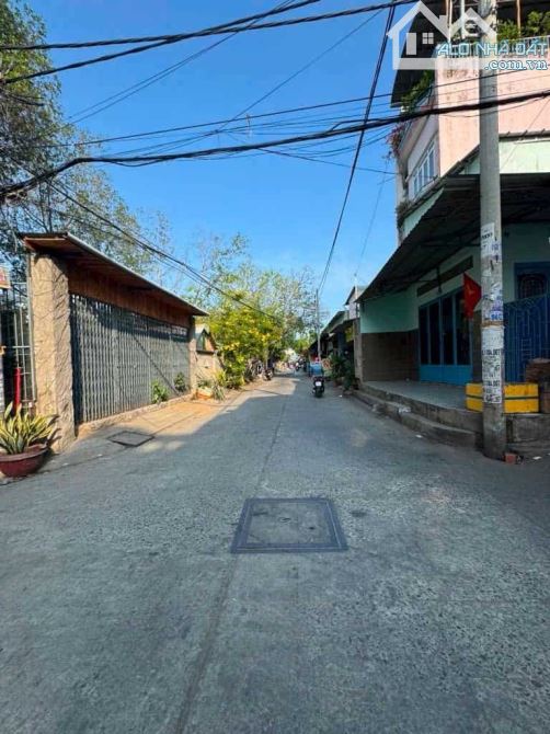 Nhà đẹp Hương lộ 2, 60m2, 4 tầng, hẻm xe hơi, gần Eon Bình Tân, giá chỉ nhỉnh 6tỷ - 4
