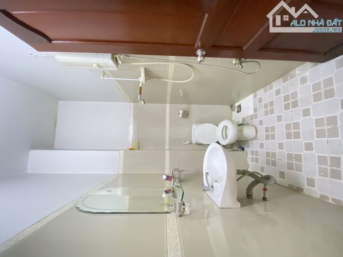 Nhà mặt tiền đường số gần cầu Lò Gốm, dt 4x16 3tầng shr giá 6tỷ 100tr. - 4