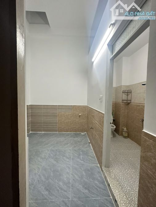 CHUYỂN NHƯỢNG NHÀ 4 MÊ 52m2 N:4m, MẶT TIỀN BÙI XUÂN PHÁI, QUI NHƠN. - 4