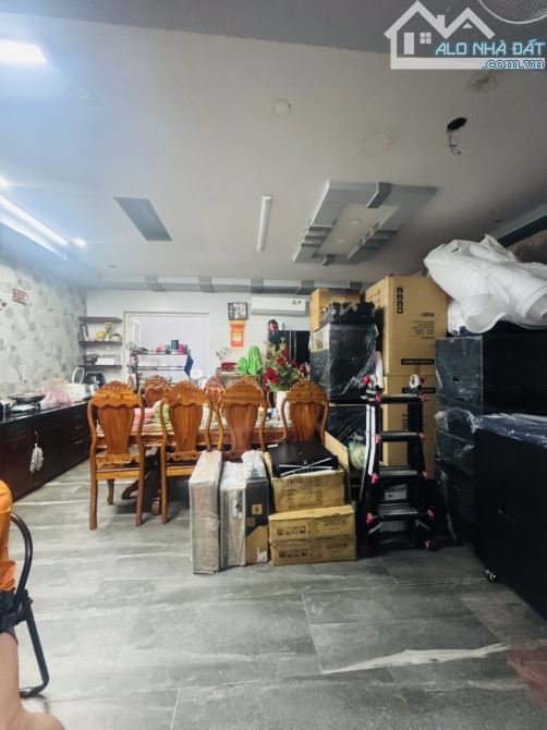 MẶT TIỀN KINH DOANH ĐỈNH ĐƯỜNG 20M NGAY TRẦN HƯNG ĐẠO & LUỸ BÁN BÍCH - THIẾT KẾ HIỆN ĐẠI - 4