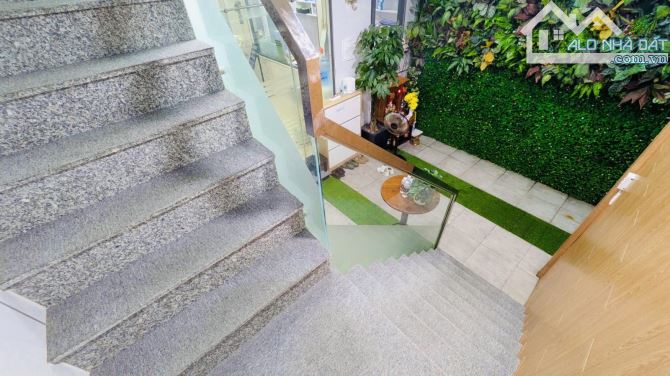 NHÀ MẶT TIỀN THỤT NGUYỄN ĐÌNH CHIỂU - SỔ NỞ HẬU - DT 58M2 - 3TẦNG - CHỈ 10TỶ TL     Kết - 4